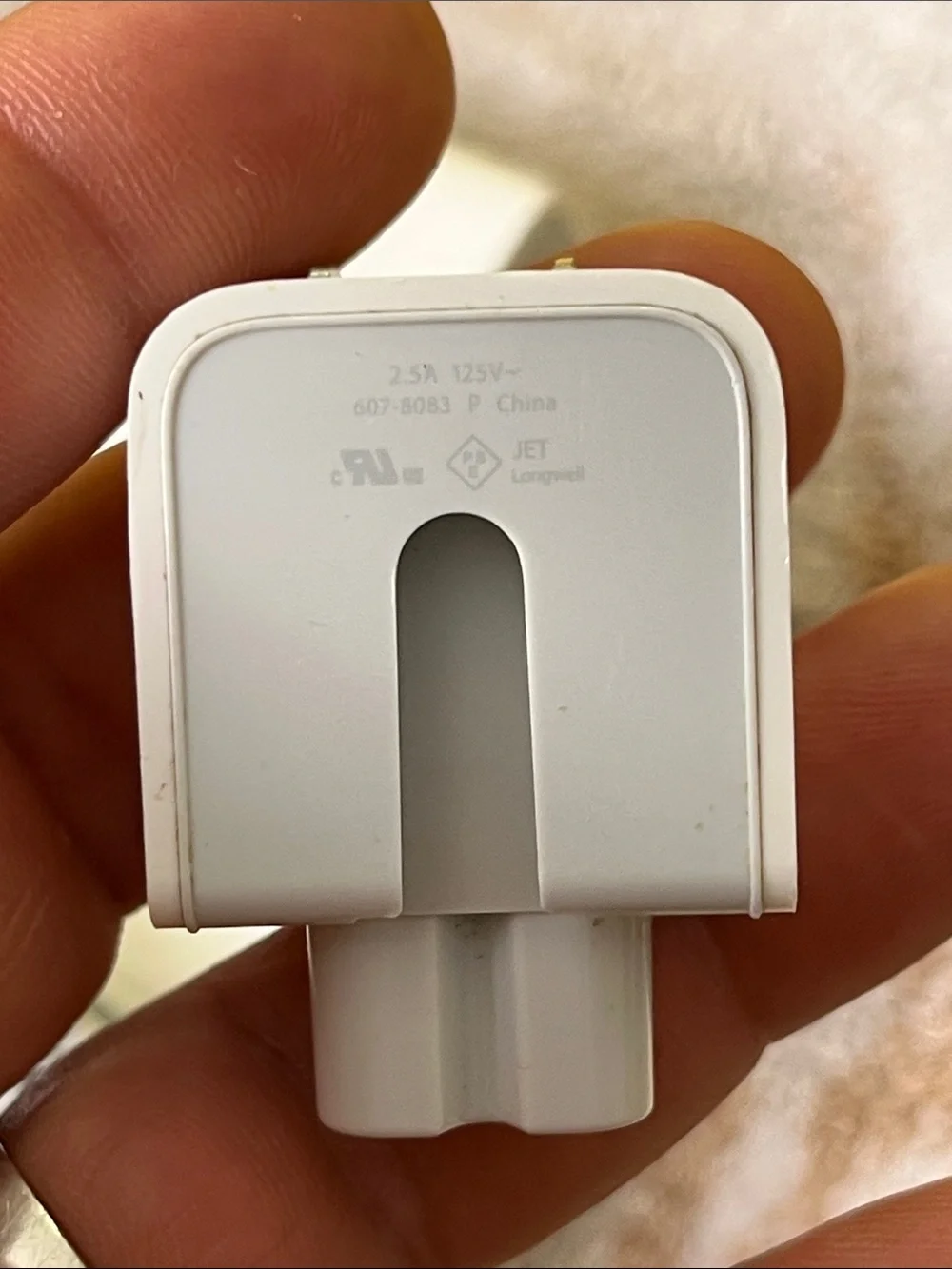 Apple White Magnetic Laptop Power Adapter Charger with Cable